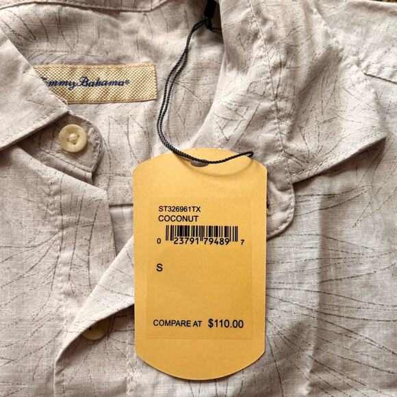 Tommy Bahama Shirt Button Up Men’s Small Tropical Hawaiian Tan Leaf Print - Picture 9 of 10